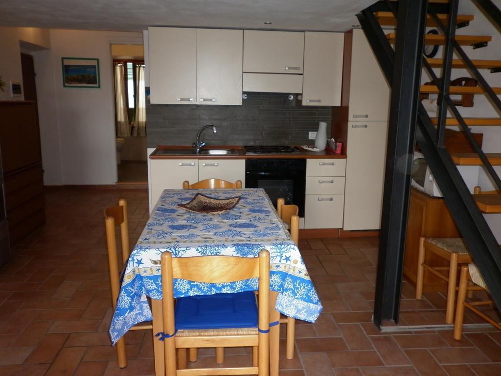 Appartamenti Piombino Isola D'Elba Rio Marina Room photo